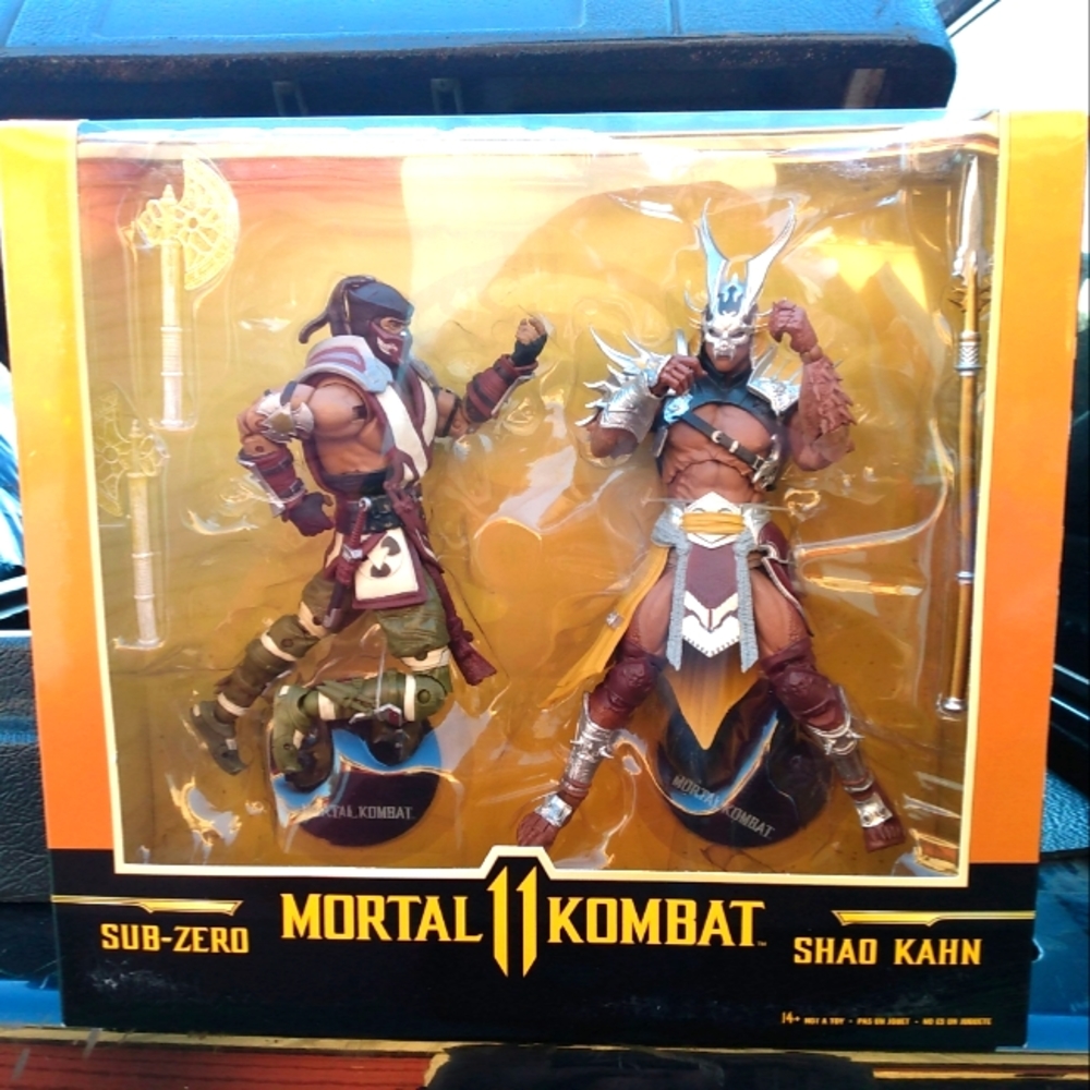 MacFarlane Toys Shao Kahn & Sub-Zero Walmart Exclusive